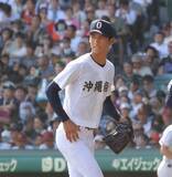 「「推し来た！」沖縄尚学のイケメン右腕・新垣有絃の登板に応援の声続々「顔が良すぎる」「目の保養」」の画像1