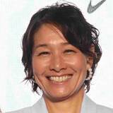 「再婚から３年…夫と密着ラブラブ！　伊達公子さんの会食ショット「皆さん素敵」アスリート夫婦集合」の画像1