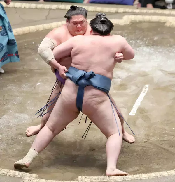 十両・尊富士が３勝１敗「さらに修正しないといけない」巨人ファンで前夜のサヨナラ勝ちは「もちろん見ていた」