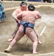 十両・尊富士が３勝１敗「さらに修正しないといけない」巨人ファンで前夜のサヨナラ勝ちは「もちろん見ていた」