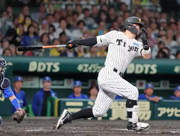 【阪神】佐藤輝明、難敵相手にまた三振…ＤｅＮＡ・平良拳太郎にレギュラーシーズンで７三振を含む１３打数無安打　シーズン最後の４戦は１６打数１安打と低調で終える