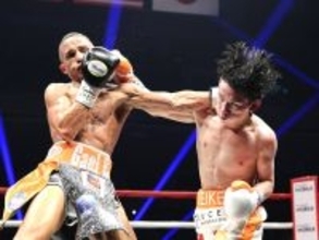 高見亨介　判定で王座陥落　終盤の猛攻も実らず「ライトフライ級ではやらない」