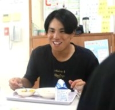 プロ選手が持つ無形の力を再認識　沖縄離島振興プロジェクトに巨人・門脇誠が昨年１２月参加