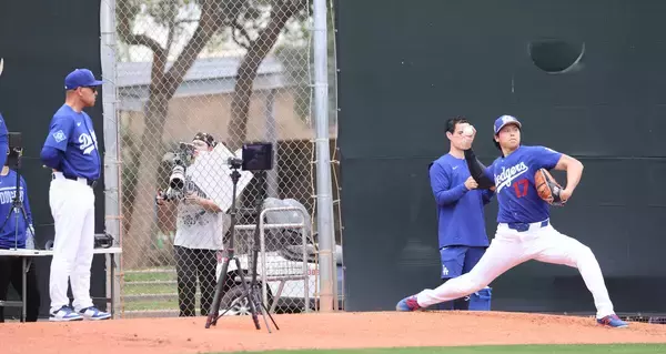 大谷翔平が”一刀流”でキャンプ始動　ＷＢＣでは登板回避明言もブルペン入りで投手調整専念スタート