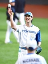 【日本ハム】達孝太が細野晴希ノーノー後の新庄監督との会話明かす「先越されたやん」「まだ完全試合してないでしょ」