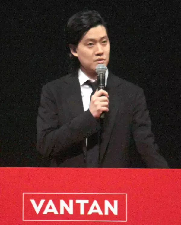 粗品　２３００人の新入生に熱血エール「なめた仕事っぷり、甘い考えは捨ててください」