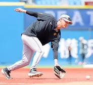 【セパ公示】（２６日）巨人が吉川尚輝を登録しマタ、石塚裕惺を抹消　ロッテが種市篤暉を抹消