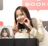 「佐々木希　「目が合いすぎる」カレンダー発売「すごく高まっています！」“かわいすぎる”すっぴんも披露」の画像1