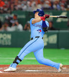 「岡本和真　勝てるチームはまぶしく映ったはず…ブルージェイズで巨人では見られなかった「景色」を」の画像1