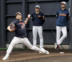 菊池雄星が侍ジャパン宮崎合宿で初のブルペン入り　球数は背番号と同じ「１７」　ＷＢＣ１次ラウンド韓国戦先発有力