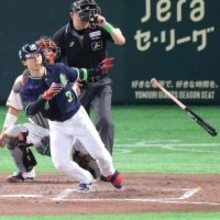 【ヤクルト】今季初４番の内山壮真が適時打「奥川さんを何とか勝たせてあげられるように頑張りました」星稜の先輩へ追加点プレゼント