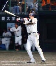 【巨人】坂本勇人が史上４８人目の通算３００本塁打達成　球団の右打者では長嶋茂雄、原辰徳に次いで３人目