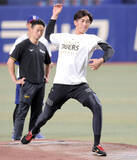 「【阪神】１５日・中日戦でプロ初先発の今朝丸裕喜「太陽が当たらない分ラッキー」「自分のパフォーマンスを全力で出しにいく」」の画像1