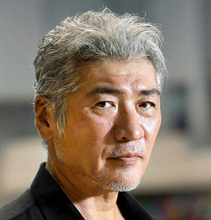 吉川晃司、７月３１日福岡公演を喉の不調で中断し、中止に「最後まで楽しんでいただくことがかなわず深くお詫び」振替公演も検討