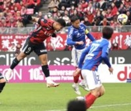 鹿島、エースＦＷレオセアラの２発で９年ぶりＶへ前進…先制点は先発抜てきのＭＦ荒木遼太郎の超絶アシスト