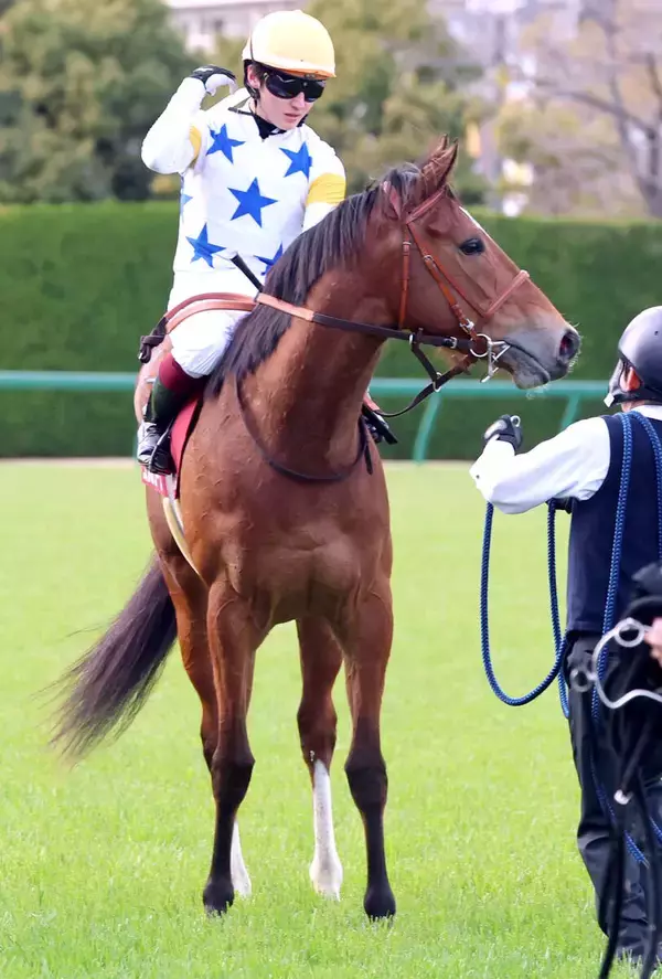 【報知杯ＦＲ】コラルリーフは直線行き場なくし１０着「直線はちょっと進路をカットされて...」鮫島克駿騎手悔やむ