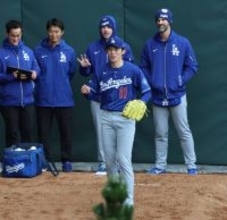 佐々木朗希　標高１６００ｍ「打者天国」、敵地で気温４度の“極寒ブルペン”　２０日に先発、“投手地獄”で今季初勝利なるか