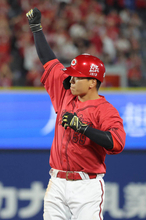 【広島】新井貴浩監督「みんなよく粘った」９回に追いつき今季初の５時間超えでドロー「価値のある」／一問一答