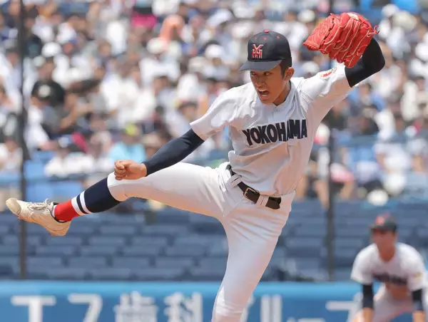 【高校野球】横浜・織田翔希、世代最速１５７キロに「ビックリ」球場のどよめきは「楽しい」降板理由の右足は「問題ない」…神奈川大会