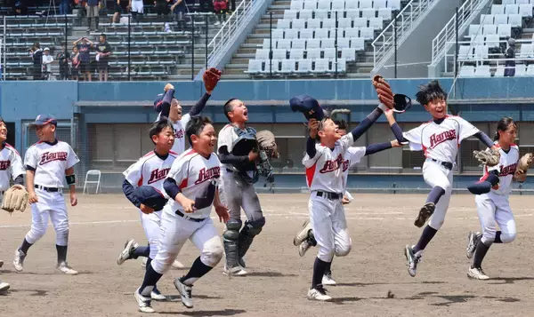 【ボーイズ】岸和田阪和が長打４本の快勝で初の決勝進出　貝渕心主将「みんなで日本一に」