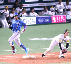【日本ハム】万波中正がＣＳのパ・リーグタイ記録となる２併殺打「今日はやっぱり、悔しい」