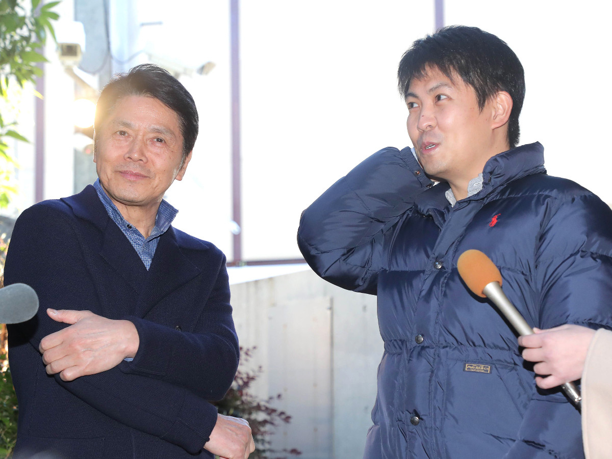 峰竜太長男が父子で結婚会見