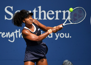 大坂なおみが決勝を棄権　左太もも裏負傷…「感情的な１週間」から全米オープンへ