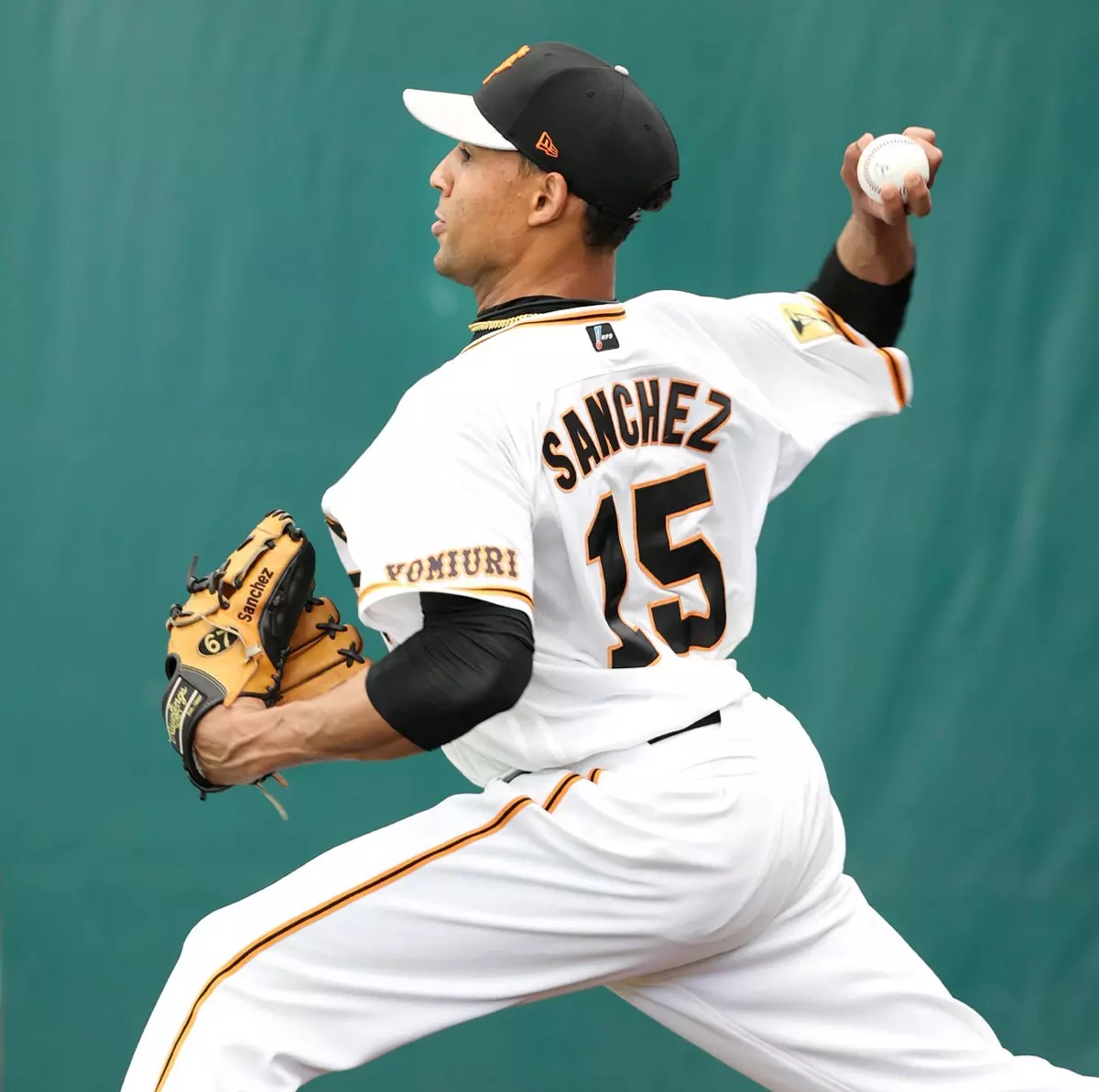 巨人 菅野がブルペンで６４球 カーブを初めて投じる 21年2月12日 エキサイトニュース