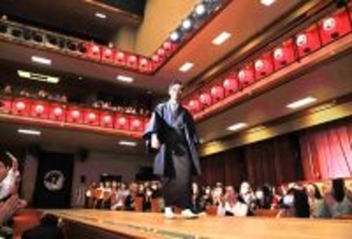 ライバル社が手を組んだ異例の映画「国宝」歌舞伎座上映会の背景　東宝からの打診を松竹が快諾