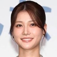 めるる「年女なんです」赤色の着物姿にファンメロメロ！「かわいすぎる」「綺麗」「ウマくいく」