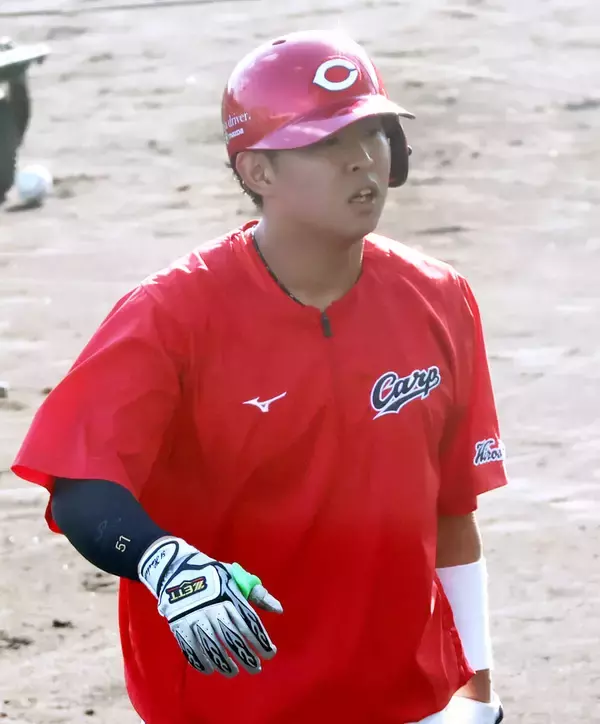 【広島】12球団ルーキー1号の平川蓮「会心の当たり」新井貴浩監督「並の新人ではない」
