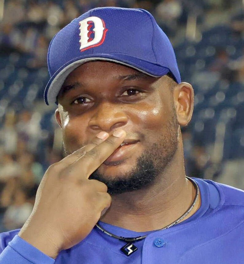 【中日】サノーが３試合連発の１１号「練習通り」森下暢仁の直球を右翼席へ　天国の祖母に届け、３試合で４本目