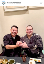 安青錦　元横綱・若乃花から“力水”　２場所連続Ｖに向けて憧れの人と初会食、濃密な３時間に質問攻め＆金言授かる