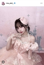 「ピンクエンジェル」中村雅俊＆五十嵐淳子さんの三女・里砂のピンクドレス姿「世界観大好き」「お人形さんみたい」