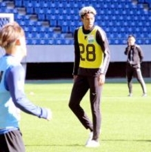 Ｊリーガーのトライアウト２日目　２１歳のオウイエウイリアムが決意の２得点で猛アピール「こんなところで終われない」