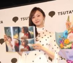 乃木坂４６・梅澤美波、イタリアでナンパされた「すごくきれいだねって言ってくれてうれしかったです」