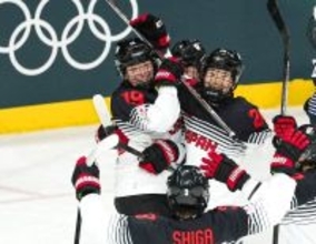 【五輪】スマイルＪ、嵐ソング「Ｏｈ　Ｙｅａｈ！」連発！　ドイツに２―５で第３ピリオドへ