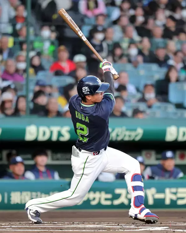 【ヤクルト】古賀優大の犠飛で先制　阪神との首位攻防戦　