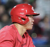 「【広島】坂倉将吾が２打席連続打点で上昇ムード　モンテロの４番ピタリ、７番降格の佐々木泰、床田寛樹も適時打」の画像1