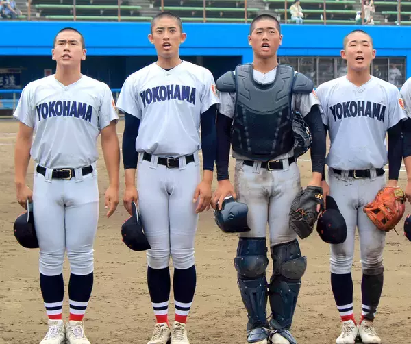 「早すぎる」「エグい」　神奈川大会４回戦で決勝級の好カードが実現…優勝経験校が激突