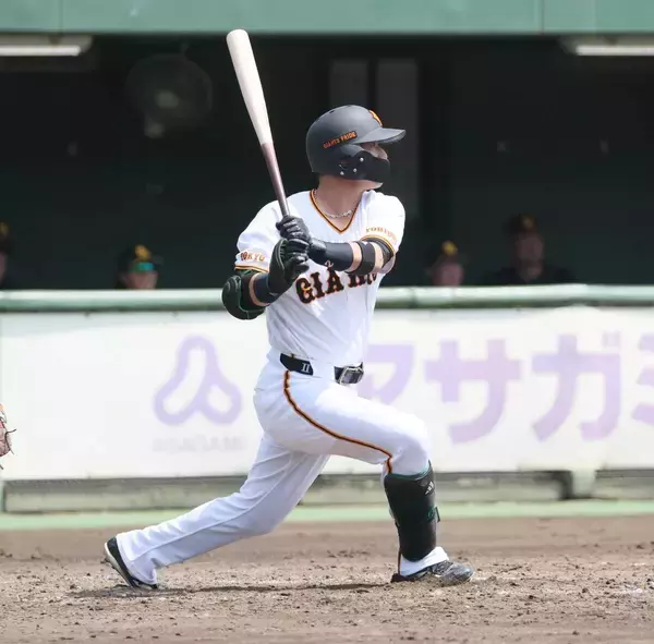 【巨人】吉川尚輝が復帰戦でいきなりタイムリー　第１打席は犠飛で２打点…３軍ソフトバンク戦　左太もも裏肉離れから４３日ぶり実戦