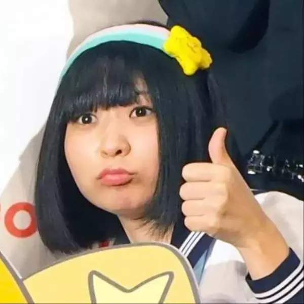 アンゴラ村長「こちら写真集のオフショットです！」…「標準体型」発売し話題