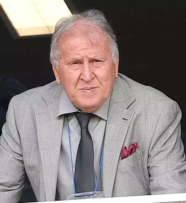 鹿島、ジーコ氏来日へ　６月上旬まで滞在　“連覇”目指し首位快走のクラブに強力援軍、チームサポートへ