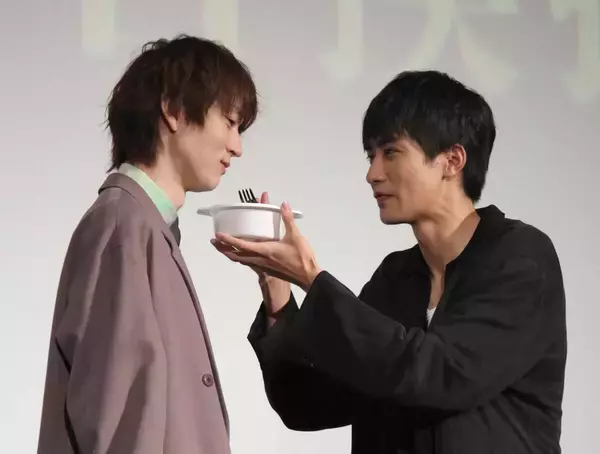 和田雅成＆高橋大翔、人気シーンを生再現…Ｗ主演「あなたを殺す旅」劇場版公開