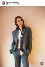 現役プロ野球監督の娘のジャケット姿にくぎづけ！「カッコ良すぎ」「めちゃくちゃ似合ってます」兄も有名人の小久保春菜