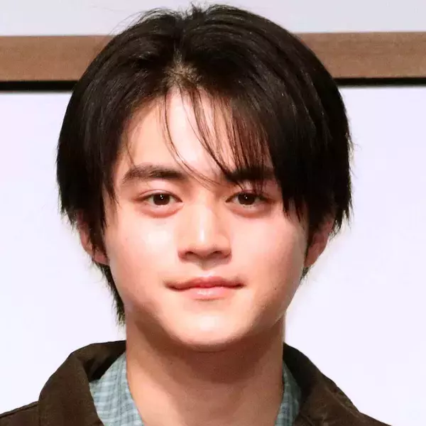 鈴鹿央士「結婚願望はある人なので…」恋愛観を語る　結婚の意思確認はいつ？別れた恋人との復縁は？