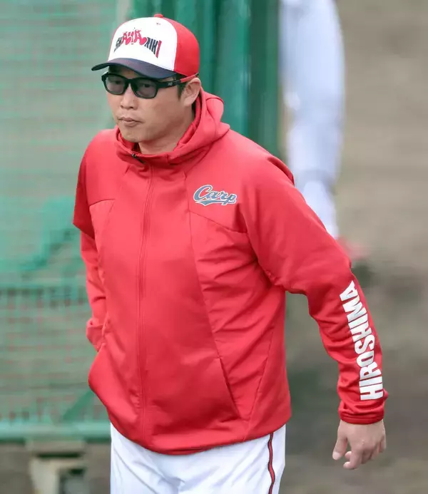 【広島】新井貴浩監督、紅白戦で１回０封の２投手の１軍昇格を明言　二盗＆三盗の辰見鴻之介は「いい速さ」