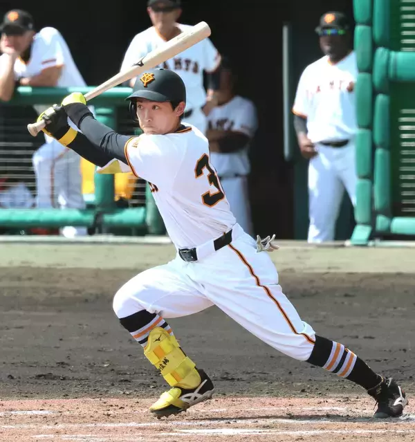 【巨人】「開幕スタメンを狙うのはもちろん」大卒２年目・浦田俊輔が「１番・二塁」で躍動