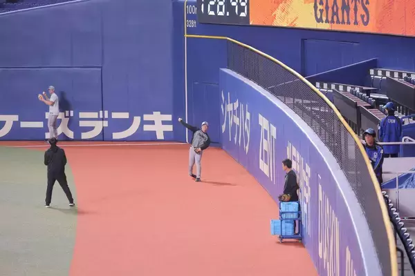 【巨人】えっ、これが入るの！？バンテリンドームの新設「ホームランウイング」にライナー弾連発　昨年ならフェンス直撃