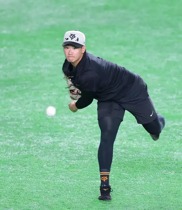 「【セパ公示】（５日）巨人が井上温大を登録、西武は平沢大河らを登録」の画像